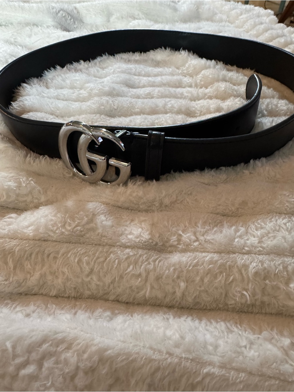 Women’s Black Leather Belt with Silver Buckle - Picture 2 of 9